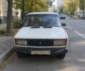 Белый ВАЗ 2105, объемом двигателя 1.5 л и пробегом 200 тыс. км за 336 $, фото 1 на Automoto.ua