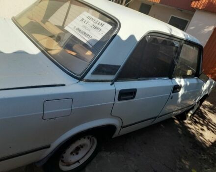 Білий ВАЗ 2105, об'ємом двигуна 1.6 л та пробігом 260 тис. км за 800 $, фото 3 на Automoto.ua