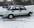 Білий ВАЗ 2105, об'ємом двигуна 1.5 л та пробігом 138 тис. км за 900 $, фото 1 на Automoto.ua