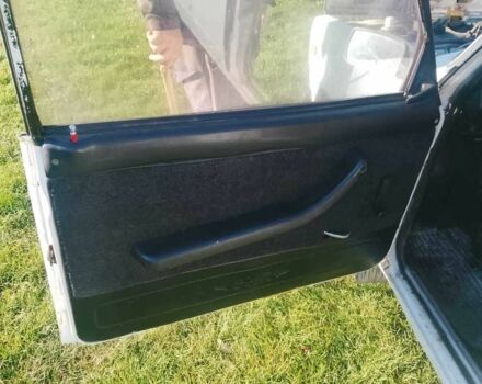 Белый ВАЗ 2105, объемом двигателя 1.5 л и пробегом 40 тыс. км за 650 $, фото 9 на Automoto.ua