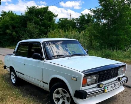 Белый ВАЗ 2105, объемом двигателя 1.7 л и пробегом 0 тыс. км за 1100 $, фото 1 на Automoto.ua