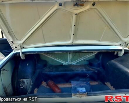 Белый ВАЗ 2105, объемом двигателя 1.5 л и пробегом 297 тыс. км за 850 $, фото 10 на Automoto.ua
