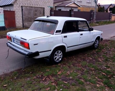 Білий ВАЗ 2105, об'ємом двигуна 1.5 л та пробігом 201 тис. км за 1100 $, фото 3 на Automoto.ua