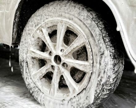 Білий ВАЗ 2105, об'ємом двигуна 1.5 л та пробігом 450 тис. км за 1300 $, фото 12 на Automoto.ua