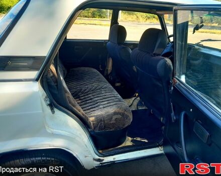 Белый ВАЗ 2105, объемом двигателя 1.5 л и пробегом 297 тыс. км за 850 $, фото 5 на Automoto.ua