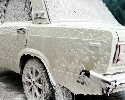 Білий ВАЗ 2105, об'ємом двигуна 1.5 л та пробігом 450 тис. км за 1300 $, фото 10 на Automoto.ua