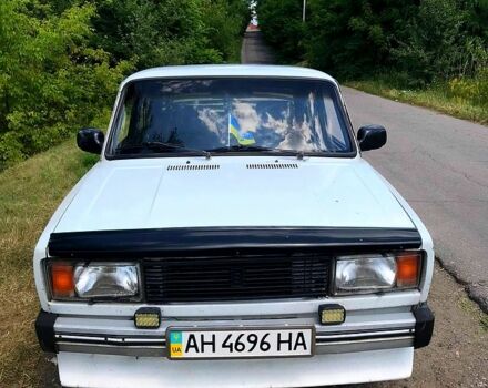Белый ВАЗ 2105, объемом двигателя 1.7 л и пробегом 0 тыс. км за 1100 $, фото 3 на Automoto.ua