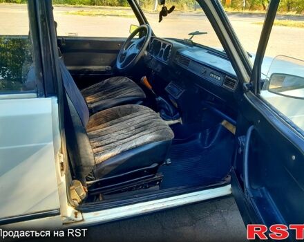 Белый ВАЗ 2105, объемом двигателя 1.5 л и пробегом 297 тыс. км за 850 $, фото 6 на Automoto.ua