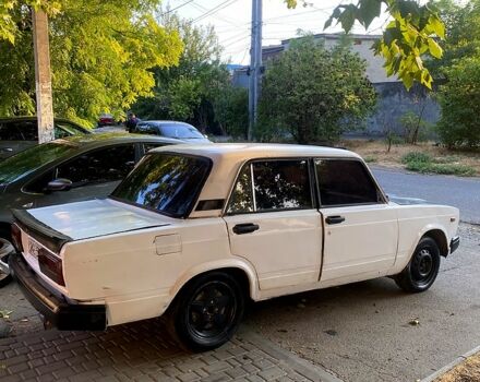 Белый ВАЗ 2105, объемом двигателя 1.3 л и пробегом 0 тыс. км за 550 $, фото 2 на Automoto.ua