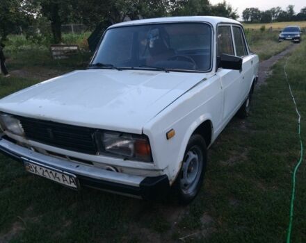 Білий ВАЗ 2105, об'ємом двигуна 1.3 л та пробігом 150 тис. км за 207 $, фото 3 на Automoto.ua