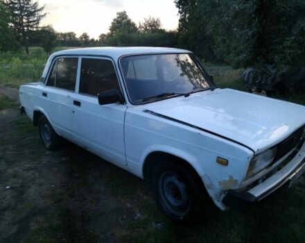 Білий ВАЗ 2105, об'ємом двигуна 1.3 л та пробігом 150 тис. км за 207 $, фото 1 на Automoto.ua