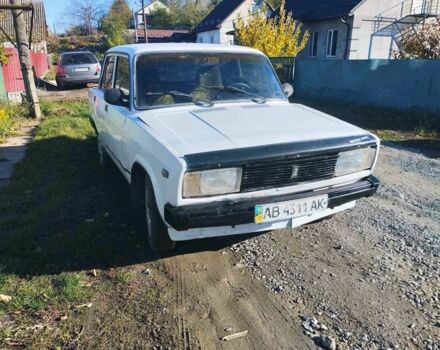 Белый ВАЗ 2105, объемом двигателя 1.5 л и пробегом 250 тыс. км за 500 $, фото 1 на Automoto.ua