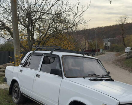 Білий ВАЗ 2105, об'ємом двигуна 1.5 л та пробігом 56 тис. км за 1000 $, фото 3 на Automoto.ua