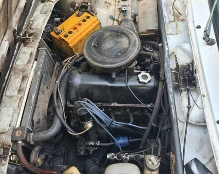 Белый ВАЗ 2105, объемом двигателя 1.45 л и пробегом 200 тыс. км за 700 $, фото 8 на Automoto.ua