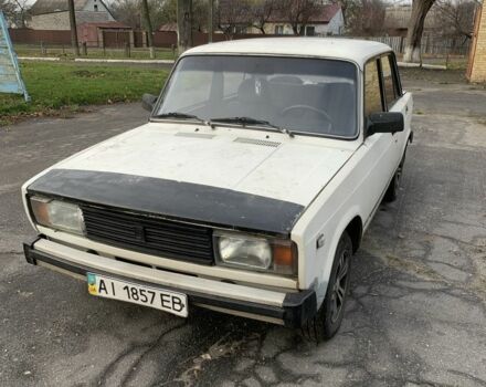 Белый ВАЗ 2105, объемом двигателя 1.6 л и пробегом 3 тыс. км за 737 $, фото 3 на Automoto.ua