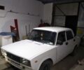 Белый ВАЗ 2105, объемом двигателя 1.5 л и пробегом 200 тыс. км за 1000 $, фото 1 на Automoto.ua