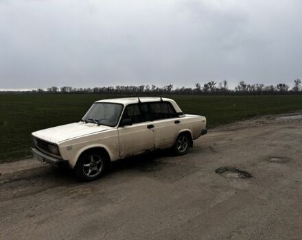 Білий ВАЗ 2105, об'ємом двигуна 1.2 л та пробігом 999 тис. км за 544 $, фото 1 на Automoto.ua