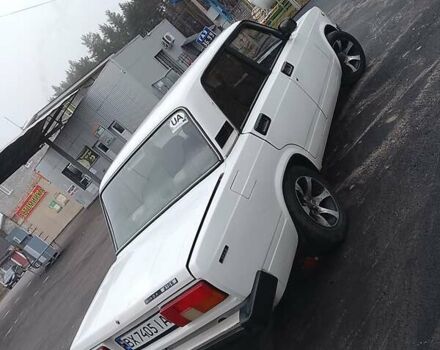 Белый ВАЗ 2105, объемом двигателя 1.45 л и пробегом 190 тыс. км за 1200 $, фото 5 на Automoto.ua