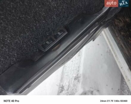 Белый ВАЗ 2105, объемом двигателя 1.45 л и пробегом 200 тыс. км за 850 $, фото 4 на Automoto.ua