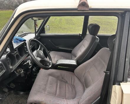 Білий ВАЗ 2105, об'ємом двигуна 1.2 л та пробігом 999 тис. км за 544 $, фото 5 на Automoto.ua