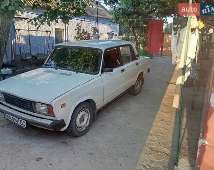 Білий ВАЗ 2105, об'ємом двигуна 1.45 л та пробігом 125 тис. км за 750 $, фото 4 на Automoto.ua
