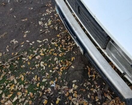 Білий ВАЗ 2105, об'ємом двигуна 0 л та пробігом 30 тис. км за 437 $, фото 2 на Automoto.ua