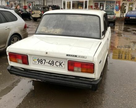 Білий ВАЗ 2105, об'ємом двигуна 1.5 л та пробігом 150 тис. км за 614 $, фото 2 на Automoto.ua