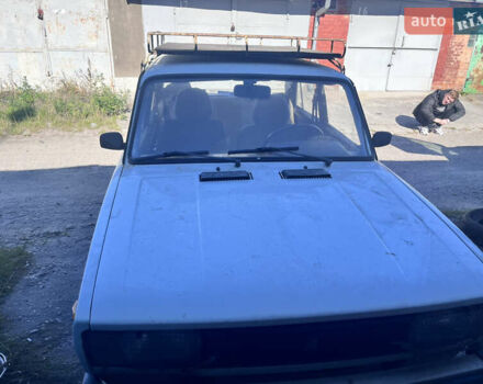 Белый ВАЗ 2105, объемом двигателя 1.5 л и пробегом 49 тыс. км за 800 $, фото 2 на Automoto.ua