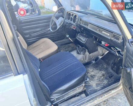 Белый ВАЗ 2105, объемом двигателя 1.5 л и пробегом 49 тыс. км за 800 $, фото 9 на Automoto.ua