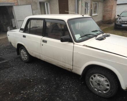 Белый ВАЗ 2105, объемом двигателя 0 л и пробегом 60 тыс. км за 593 $, фото 3 на Automoto.ua