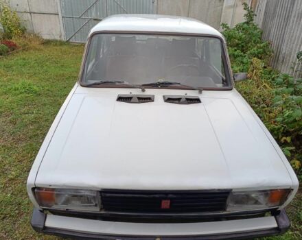 Белый ВАЗ 2105, объемом двигателя 0 л и пробегом 50 тыс. км за 365 $, фото 1 на Automoto.ua
