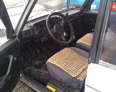 Белый ВАЗ 2105, объемом двигателя 1.5 л и пробегом 228 тыс. км за 1020 $, фото 3 на Automoto.ua