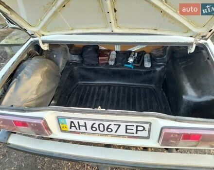 Белый ВАЗ 2105, объемом двигателя 1.5 л и пробегом 228 тыс. км за 1020 $, фото 18 на Automoto.ua