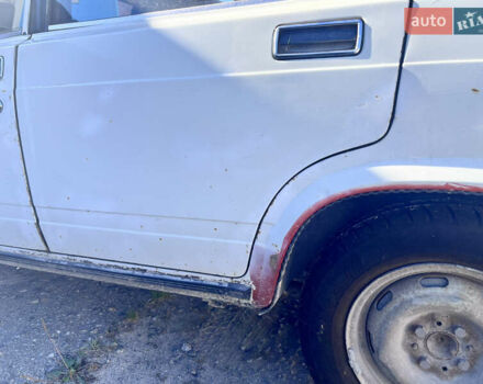 Белый ВАЗ 2105, объемом двигателя 1.5 л и пробегом 49 тыс. км за 800 $, фото 14 на Automoto.ua