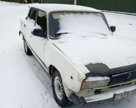 Белый ВАЗ 2105, объемом двигателя 0 л и пробегом 46 тыс. км за 250 $, фото 1 на Automoto.ua