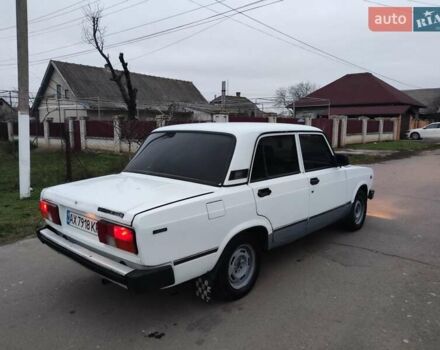 Білий ВАЗ 2105, об'ємом двигуна 1.5 л та пробігом 150 тис. км за 700 $, фото 1 на Automoto.ua