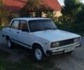 Белый ВАЗ 2105, объемом двигателя 1.5 л и пробегом 111 тыс. км за 750 $, фото 1 на Automoto.ua
