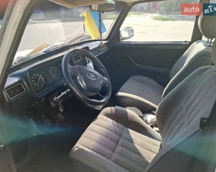 Белый ВАЗ 2105, объемом двигателя 1.5 л и пробегом 300 тыс. км за 700 $, фото 7 на Automoto.ua