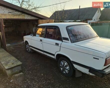 Белый ВАЗ 2105, объемом двигателя 1.5 л и пробегом 228 тыс. км за 1020 $, фото 7 на Automoto.ua