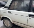 Белый ВАЗ 2105, объемом двигателя 0.13 л и пробегом 80 тыс. км за 750 $, фото 3 на Automoto.ua