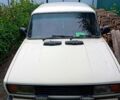 Білий ВАЗ 2105, об'ємом двигуна 1.5 л та пробігом 200 тис. км за 1000 $, фото 1 на Automoto.ua