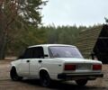 Белый ВАЗ 2105, объемом двигателя 1.5 л и пробегом 0 тыс. км за 800 $, фото 2 на Automoto.ua