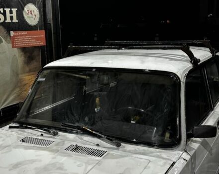 Белый ВАЗ 2105, объемом двигателя 1.5 л и пробегом 94 тыс. км за 450 $, фото 2 на Automoto.ua