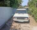 Белый ВАЗ 2105, объемом двигателя 1.5 л и пробегом 100 тыс. км за 599 $, фото 1 на Automoto.ua