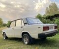 Белый ВАЗ 2105, объемом двигателя 1.5 л и пробегом 299 тыс. км за 950 $, фото 2 на Automoto.ua