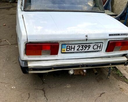 Белый ВАЗ 2105, объемом двигателя 1.3 л и пробегом 200 тыс. км за 500 $, фото 4 на Automoto.ua