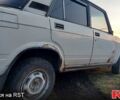 Белый ВАЗ 2105, объемом двигателя 15 л и пробегом 0 тыс. км за 415 $, фото 4 на Automoto.ua