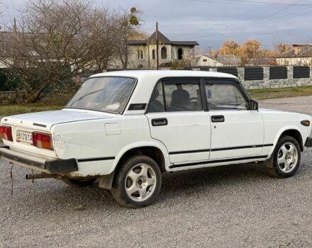 Белый ВАЗ 2105, объемом двигателя 1.5 л и пробегом 75 тыс. км за 750 $, фото 5 на Automoto.ua