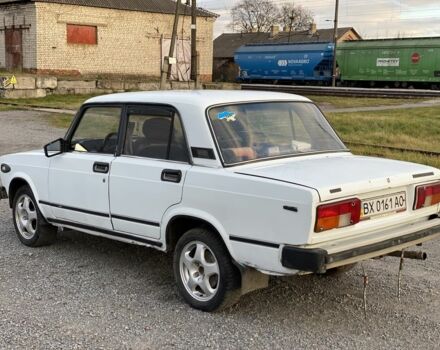 Белый ВАЗ 2105, объемом двигателя 1.5 л и пробегом 75 тыс. км за 750 $, фото 1 на Automoto.ua