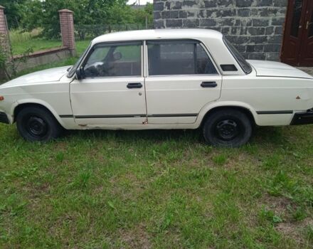Білий ВАЗ 2105, об'ємом двигуна 1.6 л та пробігом 200 тис. км за 508 $, фото 2 на Automoto.ua